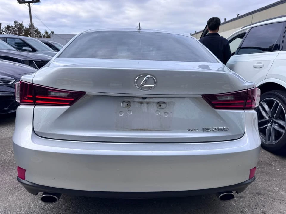 2014 Lexus IS 3rd Gen - Image 4 of 12