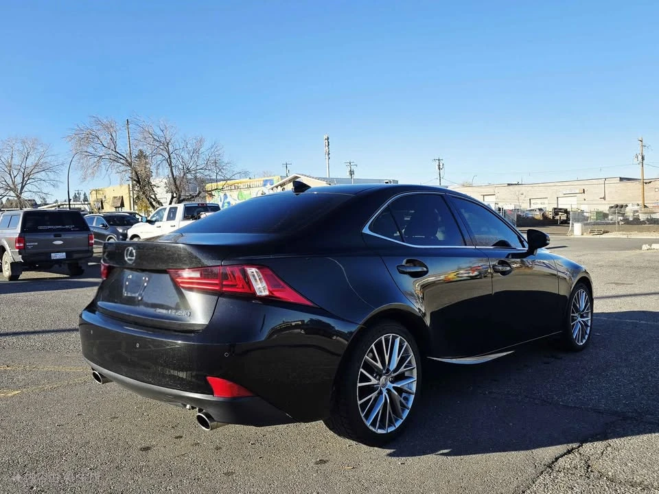 2014 Lexus IS 3rd Gen - Image 4 of 16