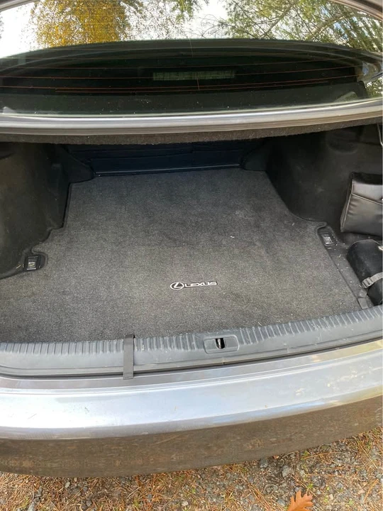 2014 Lexus IS 3rd Gen - Image 10 of 11