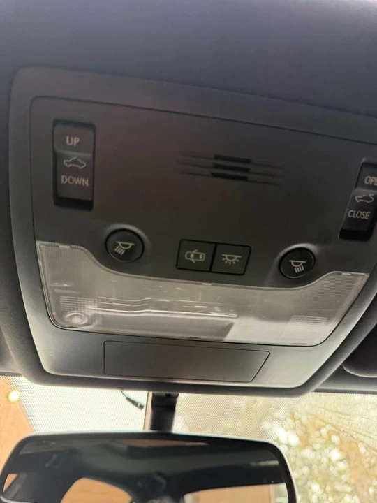 2014 Lexus IS 3rd Gen - Image 12 of 13