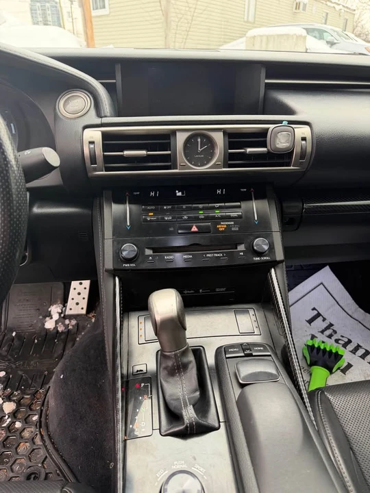 2014 Lexus IS 3rd Gen - Image 5 of 13