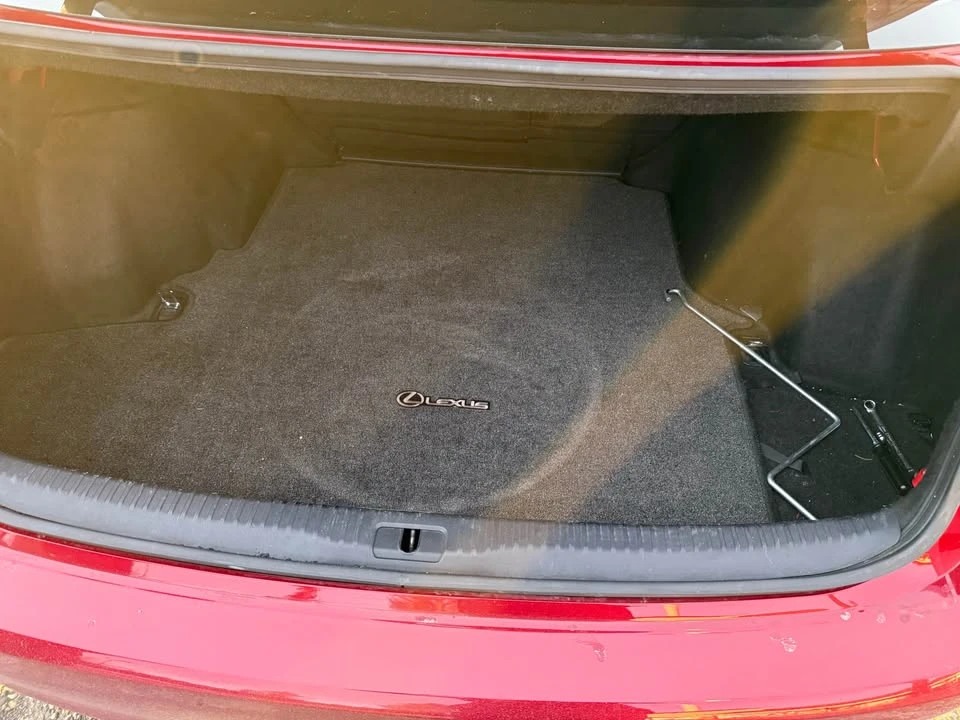 2014 Lexus IS 3rd Gen - Image 7 of 11