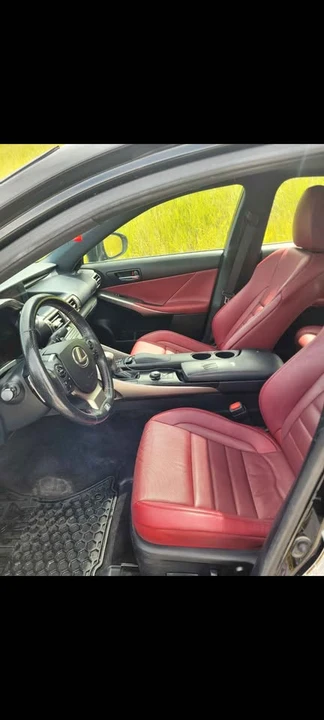 2014 Lexus IS 3rd Gen - Image 13 of 20