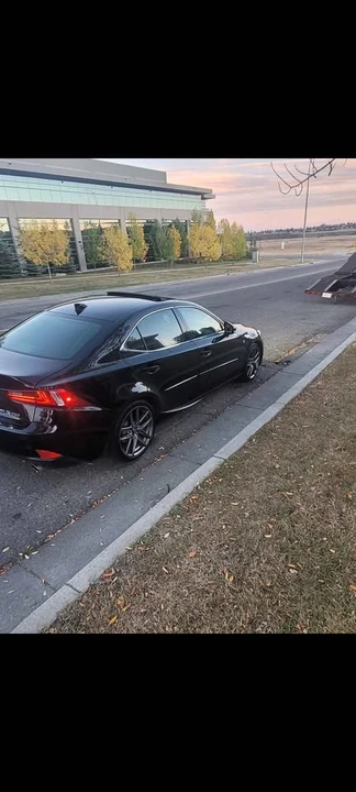 2014 Lexus IS 3rd Gen - Image 7 of 20