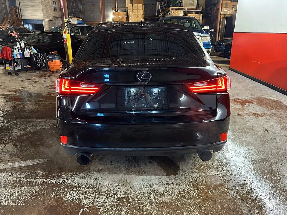 2014 Lexus IS 3rd Gen - Image 6 of 20