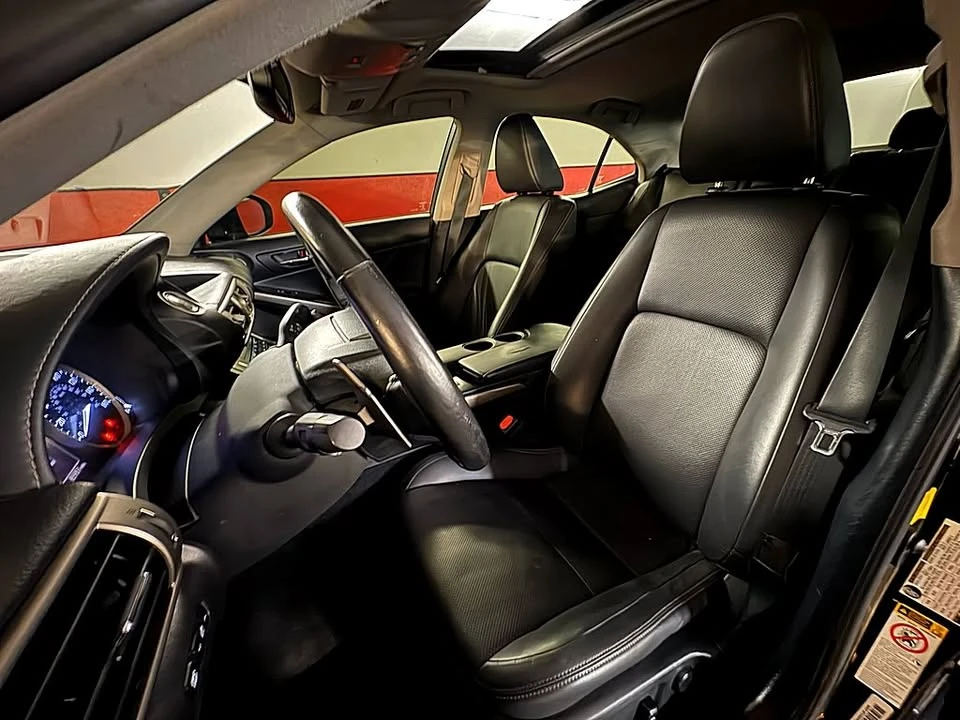 2014 Lexus IS 3rd Gen - Image 10 of 20