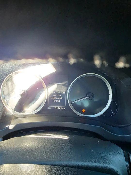 2014 Lexus IS 3rd Gen - Image 3 of 5
