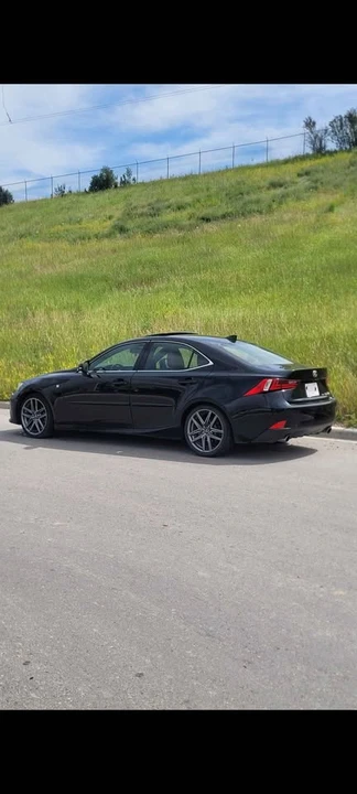 2014 Lexus IS 3rd Gen - Image 18 of 20