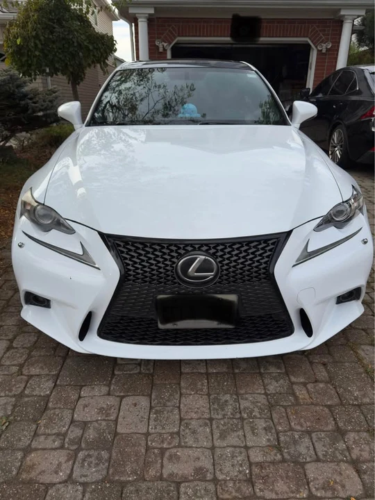 2014 Lexus IS 3rd Gen - Image 4 of 11