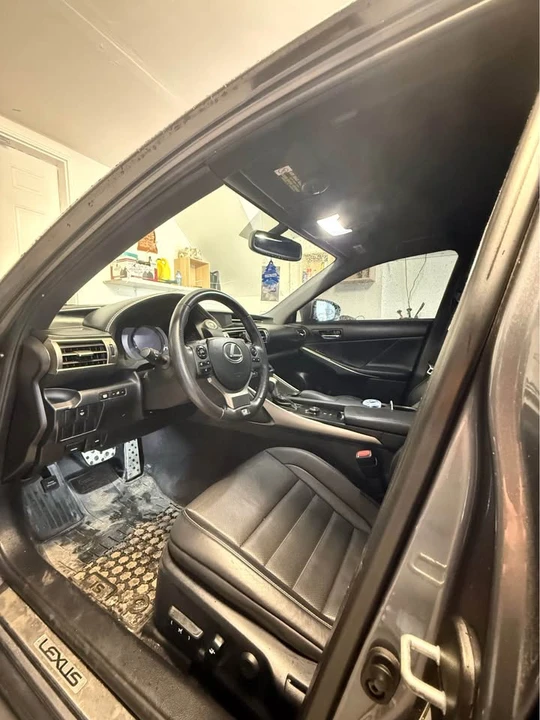 2014 Lexus IS 3rd Gen - Image 10 of 16