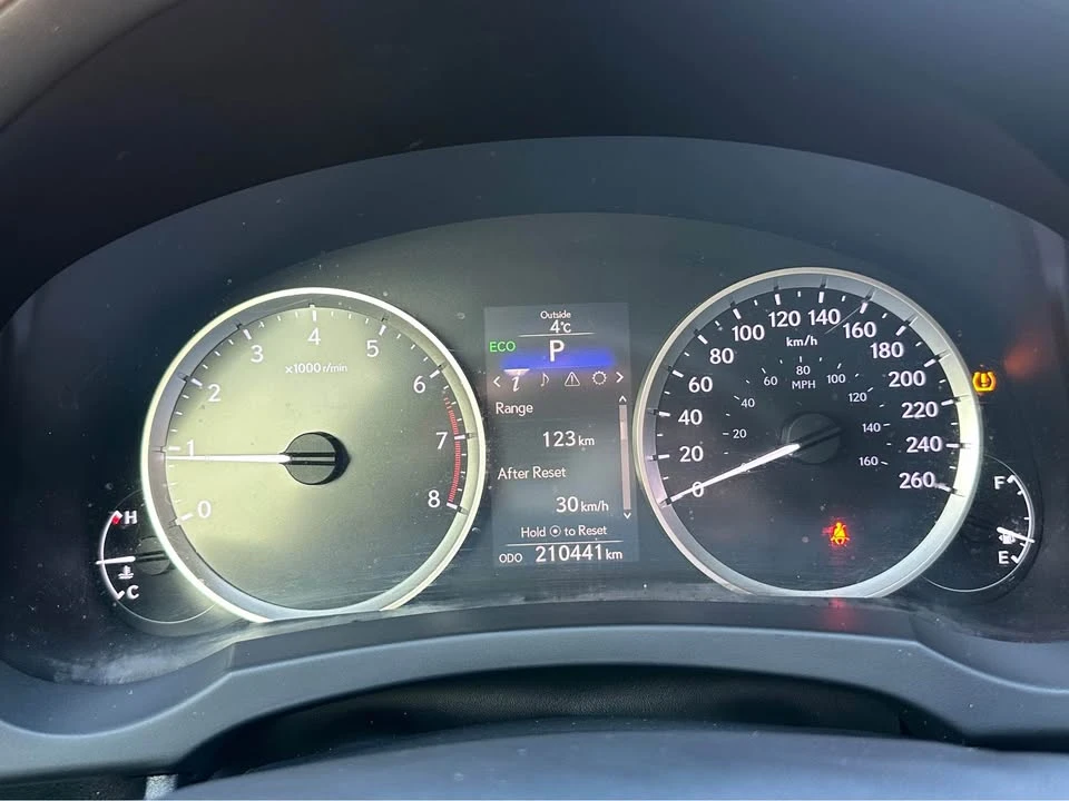 2014 Lexus IS 3rd Gen - Image 12 of 14