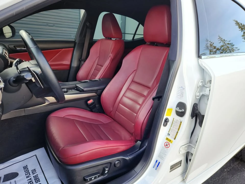 2014 Lexus IS 3rd Gen - Image 8 of 20