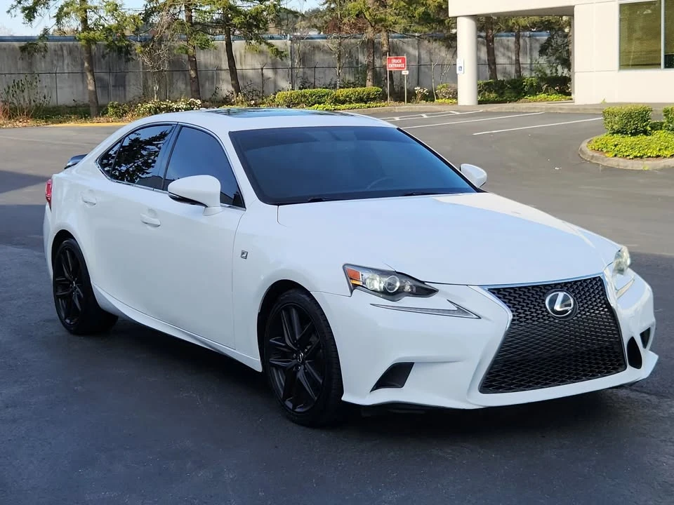 2014 Lexus IS 3rd Gen - Image 5 of 20