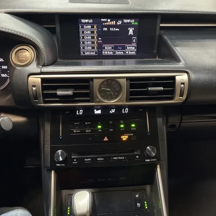 2014 Lexus IS 3rd Gen - Image 8 of 20