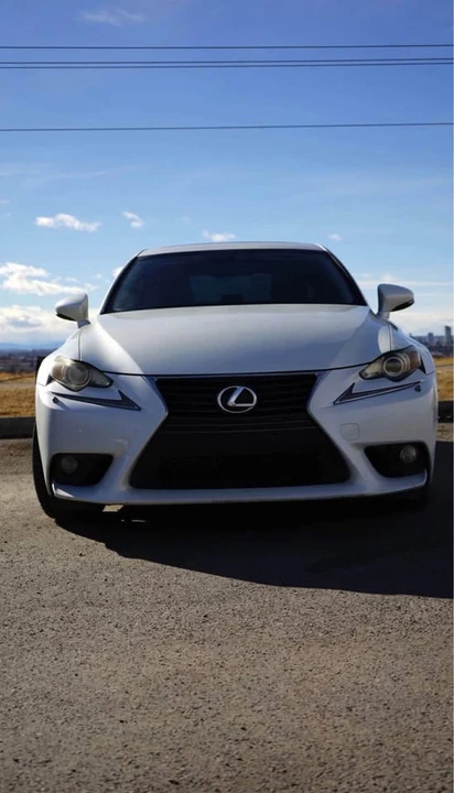 2014 Lexus IS 3rd Gen - Image 4 of 5