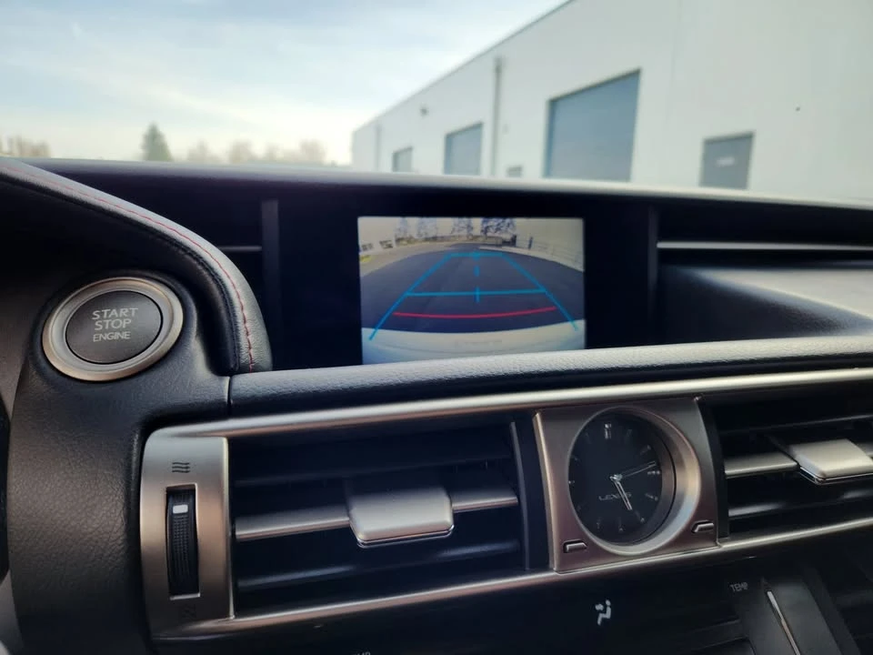 2014 Lexus IS 3rd Gen - Image 14 of 20
