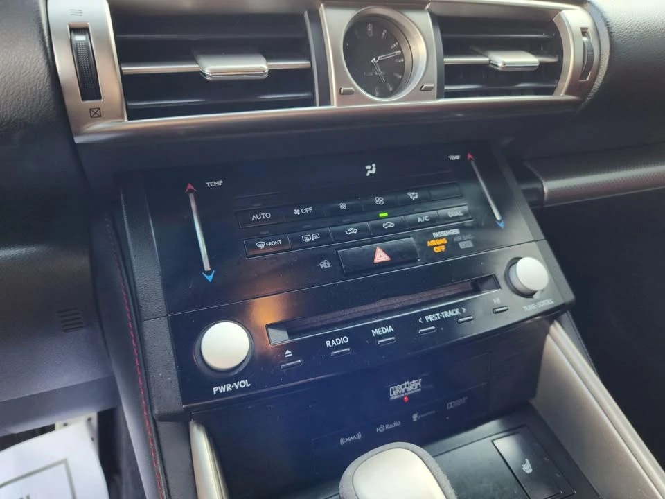 2014 Lexus IS 3rd Gen - Image 13 of 20
