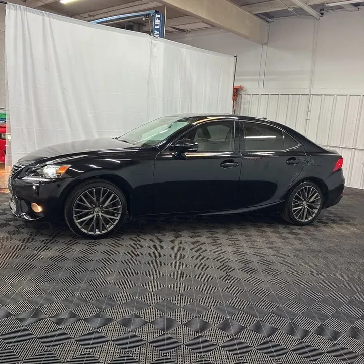 2014 Lexus IS 3rd Gen - Image 9 of 20