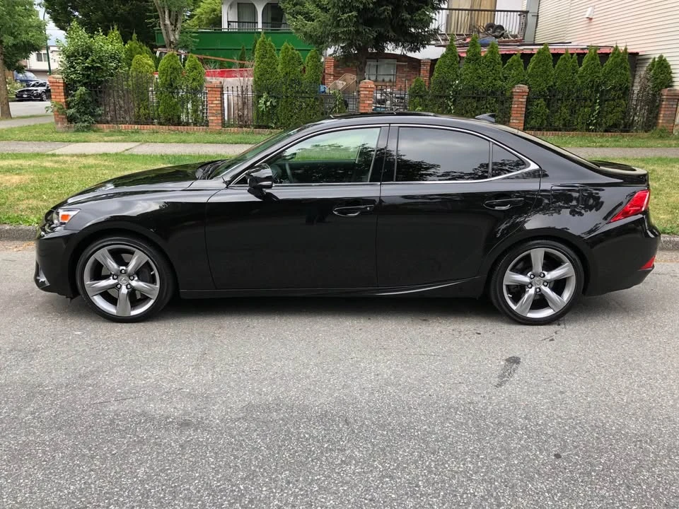 2014 Lexus IS 3rd Gen - Image 9 of 10