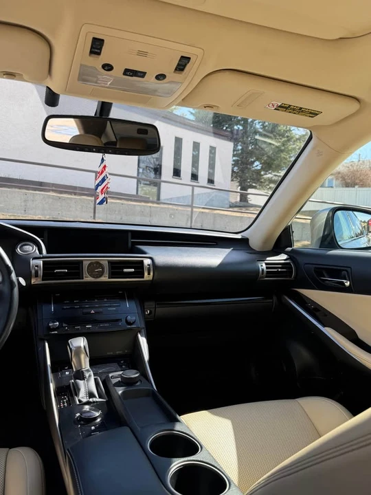 2014 Lexus IS 3rd Gen - Image 9 of 13