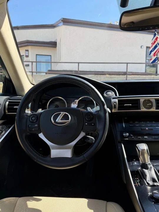 2014 Lexus IS 3rd Gen - Image 10 of 13