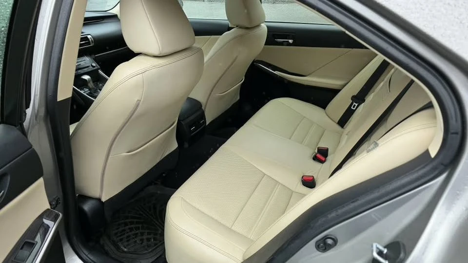 2014 Lexus IS 3rd Gen - Image 7 of 8