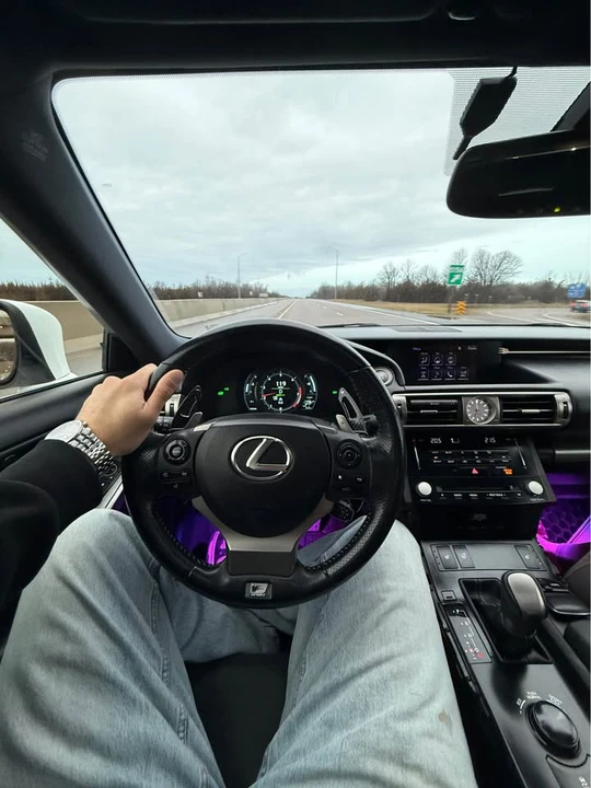 2014 Lexus IS 3rd Gen - Image 5 of 7
