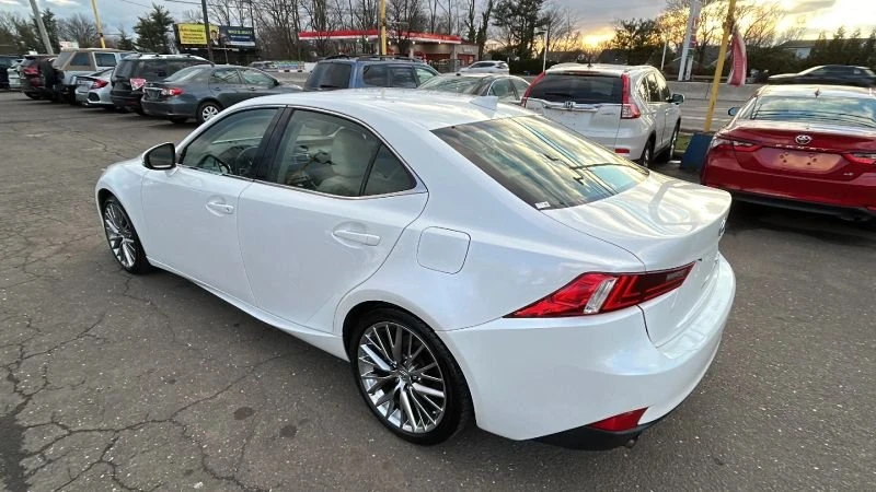 2014 Lexus IS 3rd Gen - Image 7 of 20