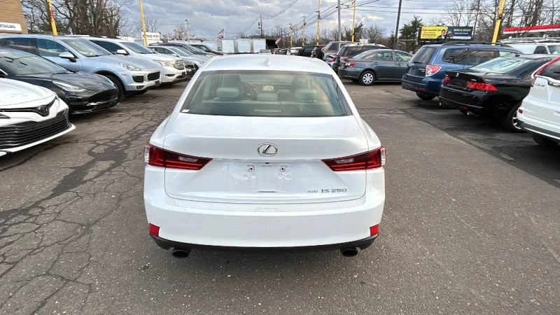 2014 Lexus IS 3rd Gen - Image 6 of 20