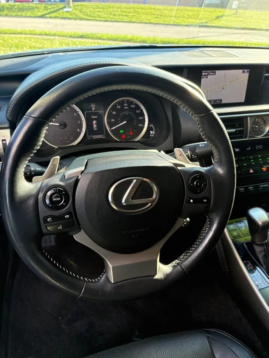 2014 Lexus IS 3rd Gen - Image 9 of 15