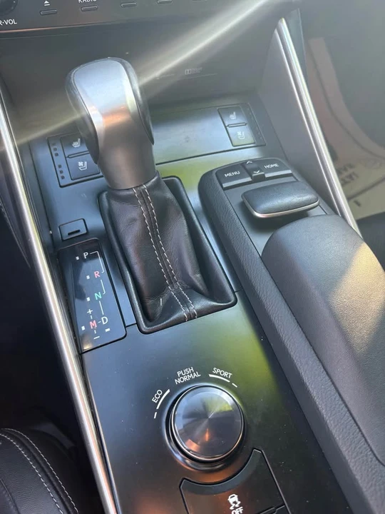 2014 Lexus IS 3rd Gen - Image 12 of 15
