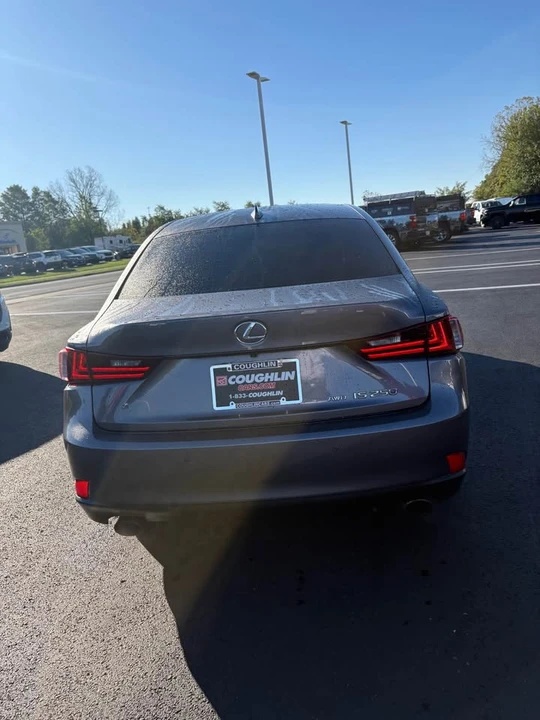 2014 Lexus IS 3rd Gen - Image 4 of 15