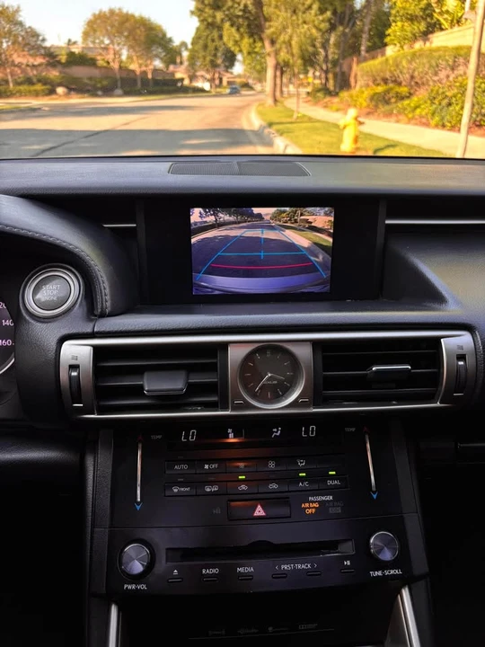 2014 Lexus IS 3rd Gen - Image 11 of 12