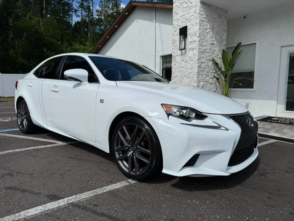 2014 Lexus IS 3rd Gen - Image 15 of 20