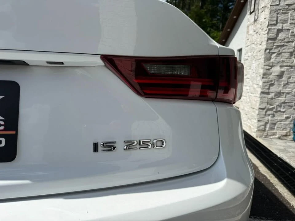 2014 Lexus IS 3rd Gen - Image 5 of 20