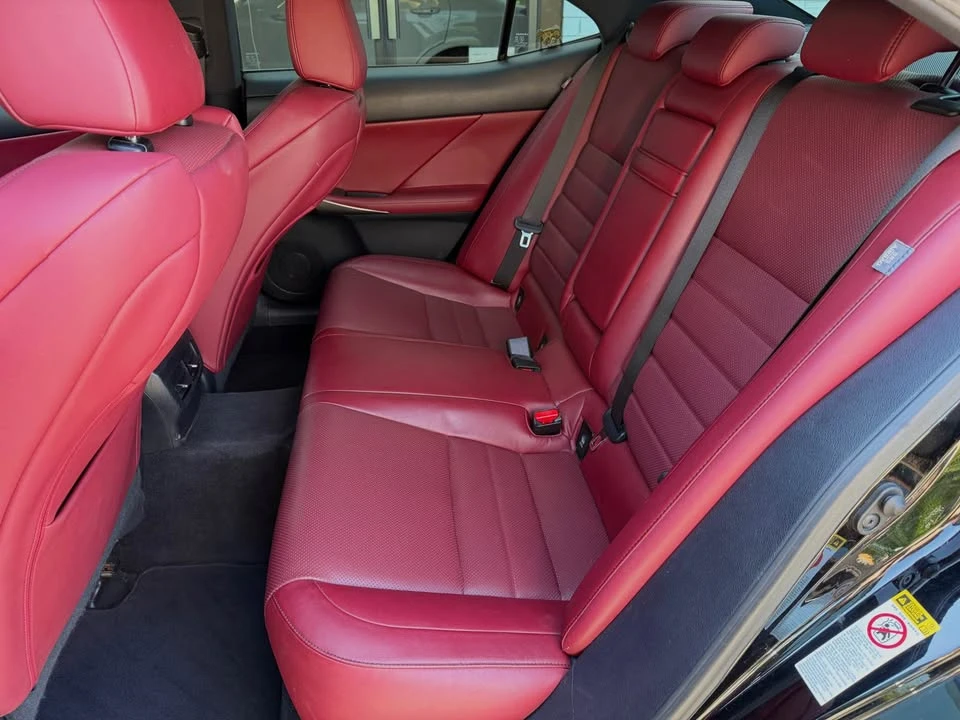 2014 Lexus IS 3rd Gen - Image 5 of 10