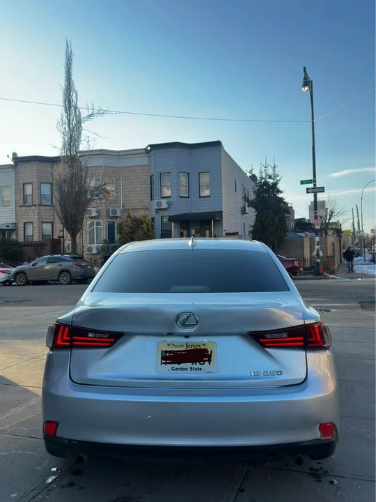 2014 Lexus IS 3rd Gen - Image 4 of 7