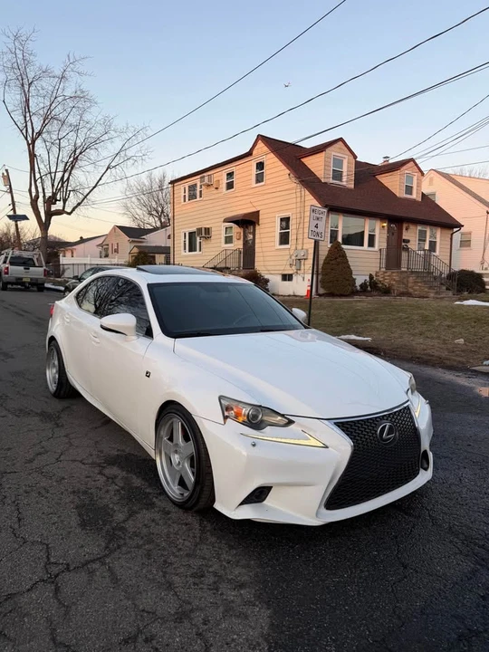 2014 Lexus IS 3rd Gen - Image 3 of 18