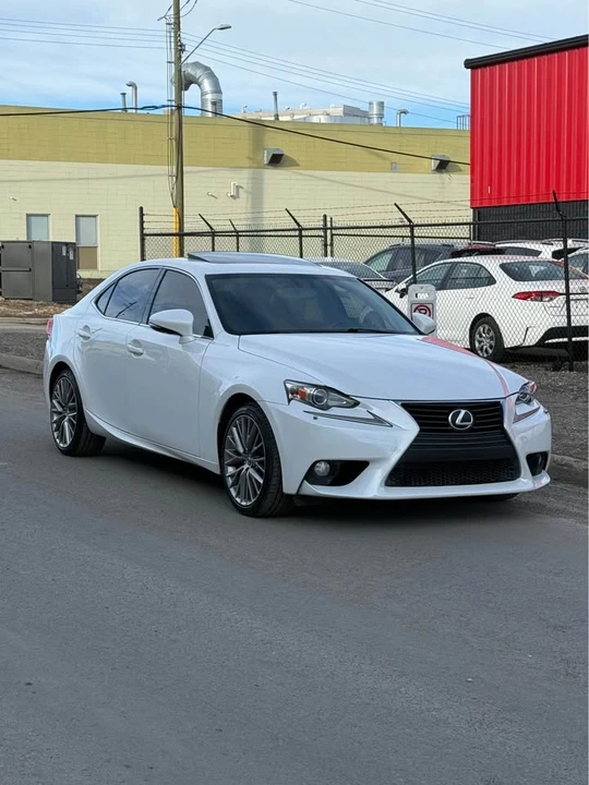 2014 Lexus IS 3rd Gen - Image 18 of 20
