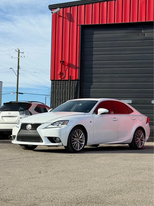 2014 Lexus IS 3rd Gen - Image 15 of 19
