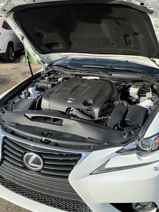 2014 Lexus IS 3rd Gen - Image 6 of 19