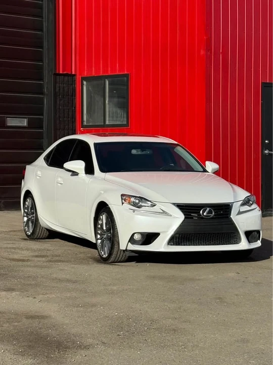 2014 Lexus IS 3rd Gen - Image 16 of 19