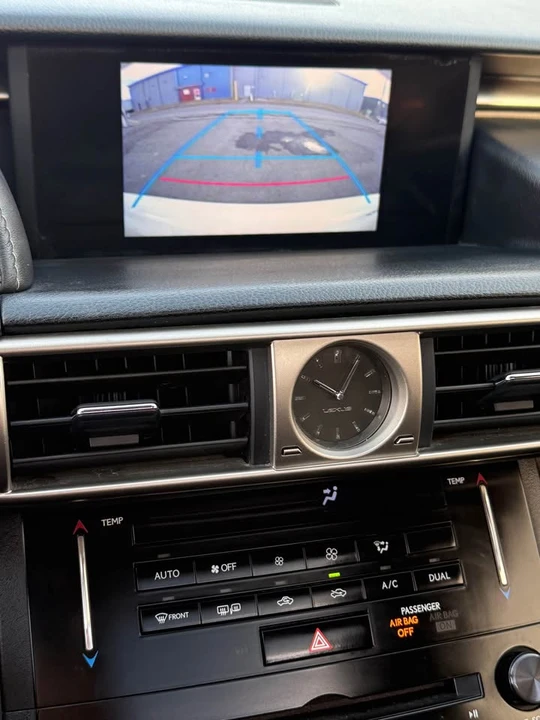 2014 Lexus IS 3rd Gen - Image 19 of 20