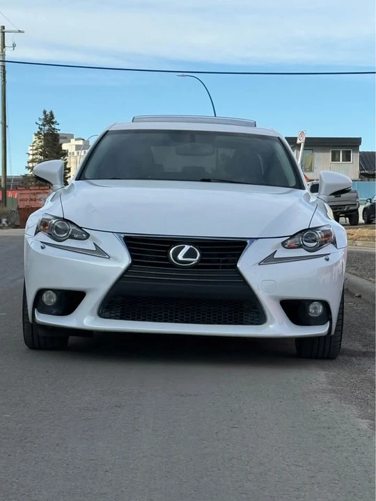 2014 Lexus IS 3rd Gen - Image 18 of 20