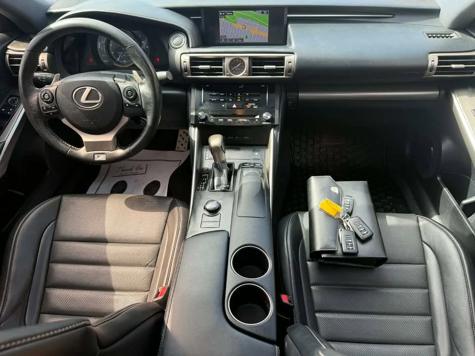 2014 Lexus IS 3rd Gen - Image 17 of 20