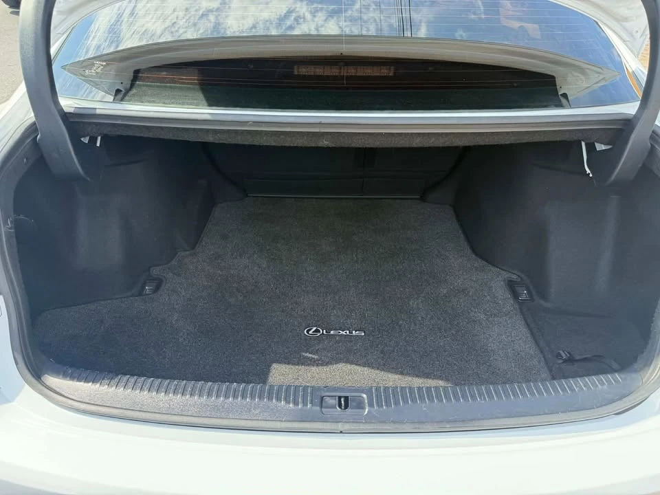 2014 Lexus IS 3rd Gen - Image 11 of 20