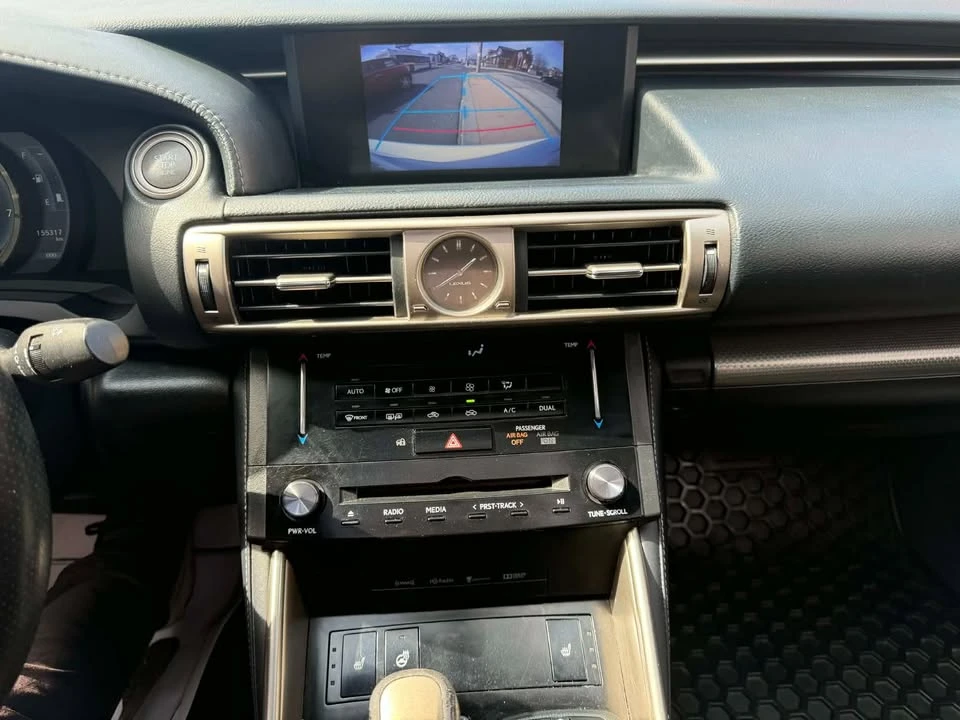 2014 Lexus IS 3rd Gen - Image 13 of 20