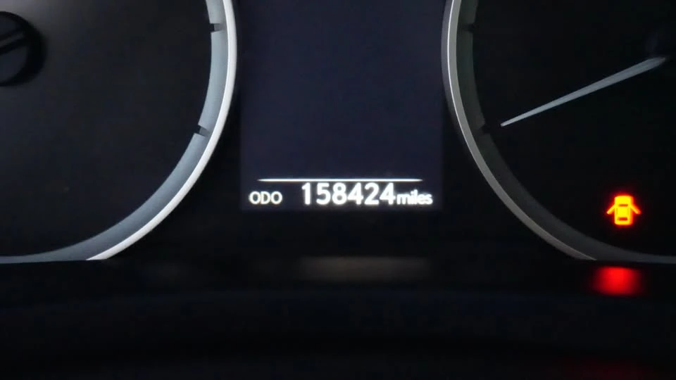 2014 Lexus IS 3rd Gen - Image 11 of 17