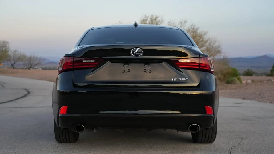 2014 Lexus IS 3rd Gen - Image 4 of 17