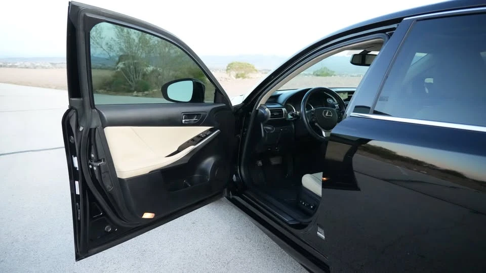 2014 Lexus IS 3rd Gen - Image 7 of 17